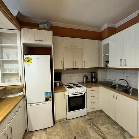 Cozy Apt Next To Acropolis Афины Экстерьер фото